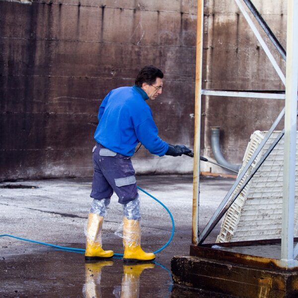 industrial pressure washing